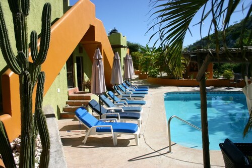 Las BouganVillas 2 or 3 Bd Poolside Homes