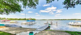 Lake Daze | Lakefront Powers Lake Home, Sleeps 11