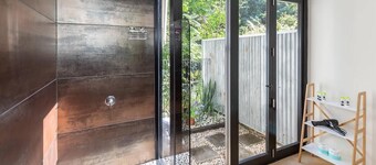 ทาสแมนฮอลิเดย์ปาร์คส์-แครนส์คูลวอเทอร์