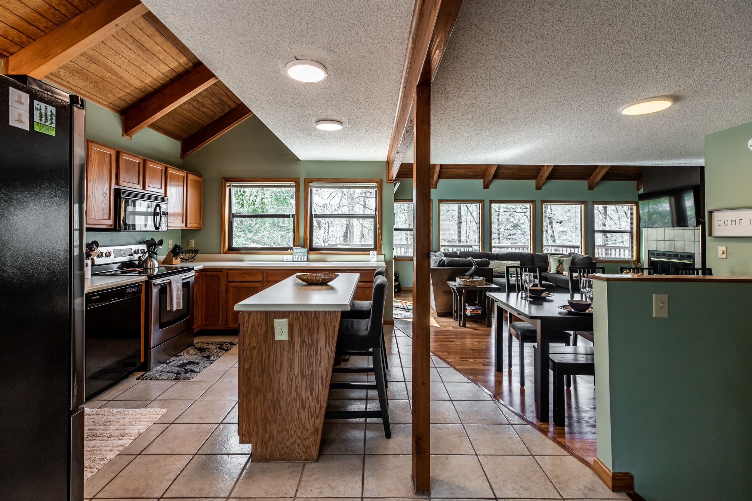 Norris Lake Front Home with Dock | 4 bed 4 bath | Deerfield