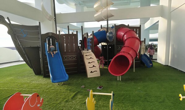 Children’s area - 5 min from pantai klebang (Malacca)