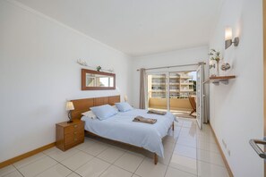 1 Schlafzimmer, Zimmersafe, Bügeleisen/Bügelbrett, kostenloses WLAN