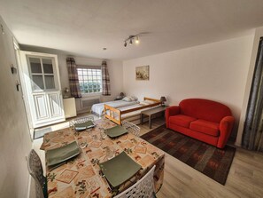 1 Schlafzimmer, Bügeleisen/Bügelbrett, kostenloses WLAN