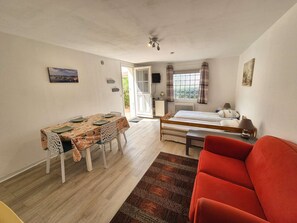 1 bedroom, free WiFi