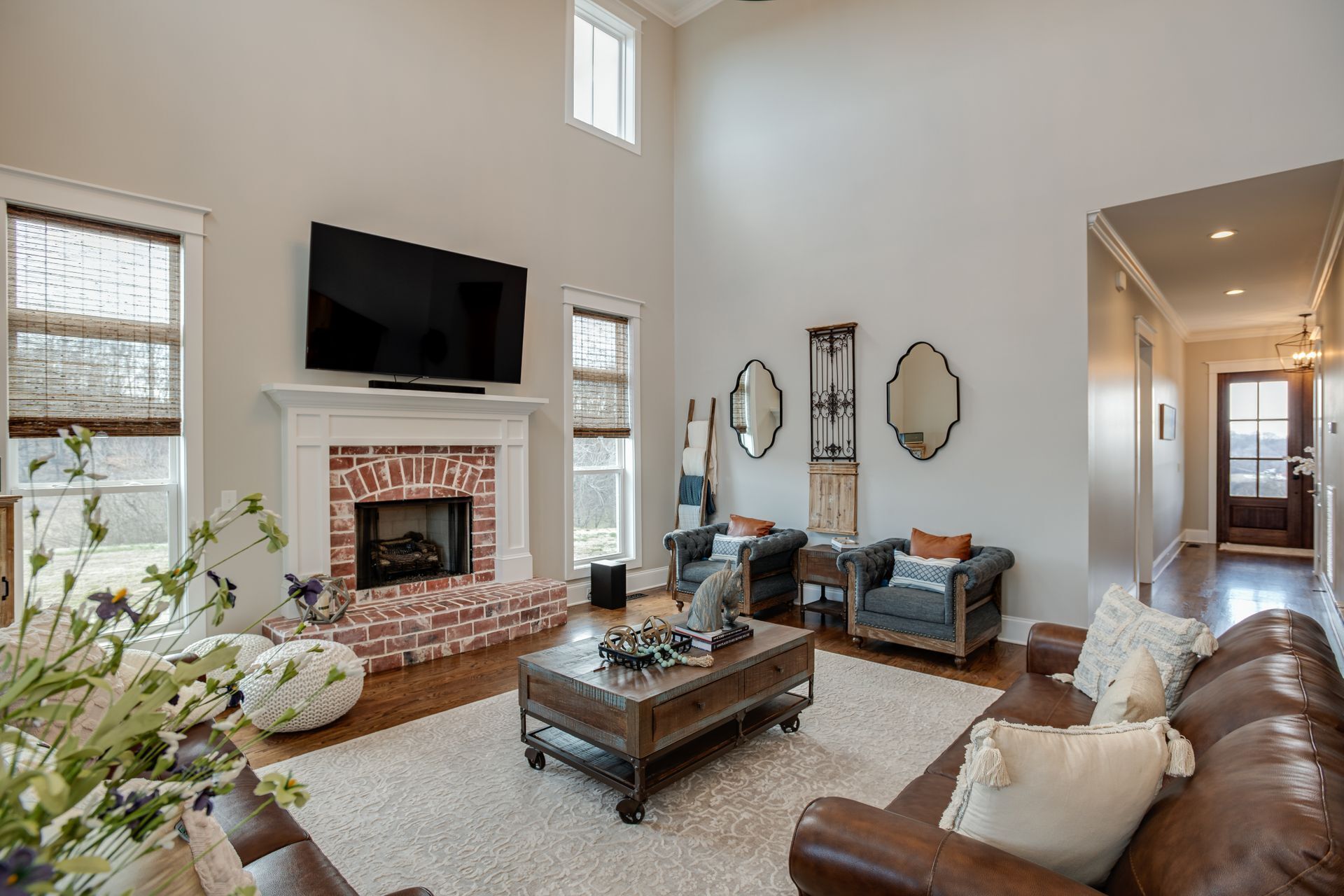 Spacious Private Estate With Pool