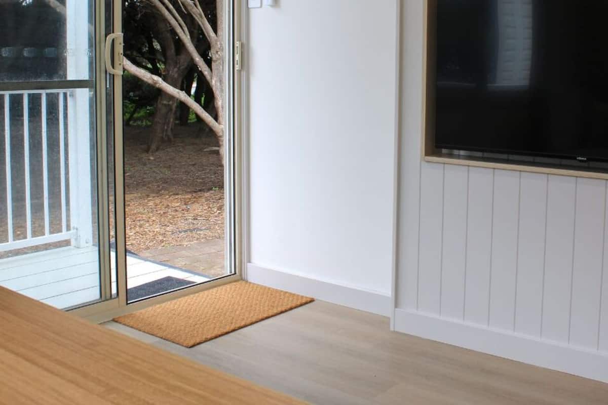 Malibu Cabin (2BR) | Living area
