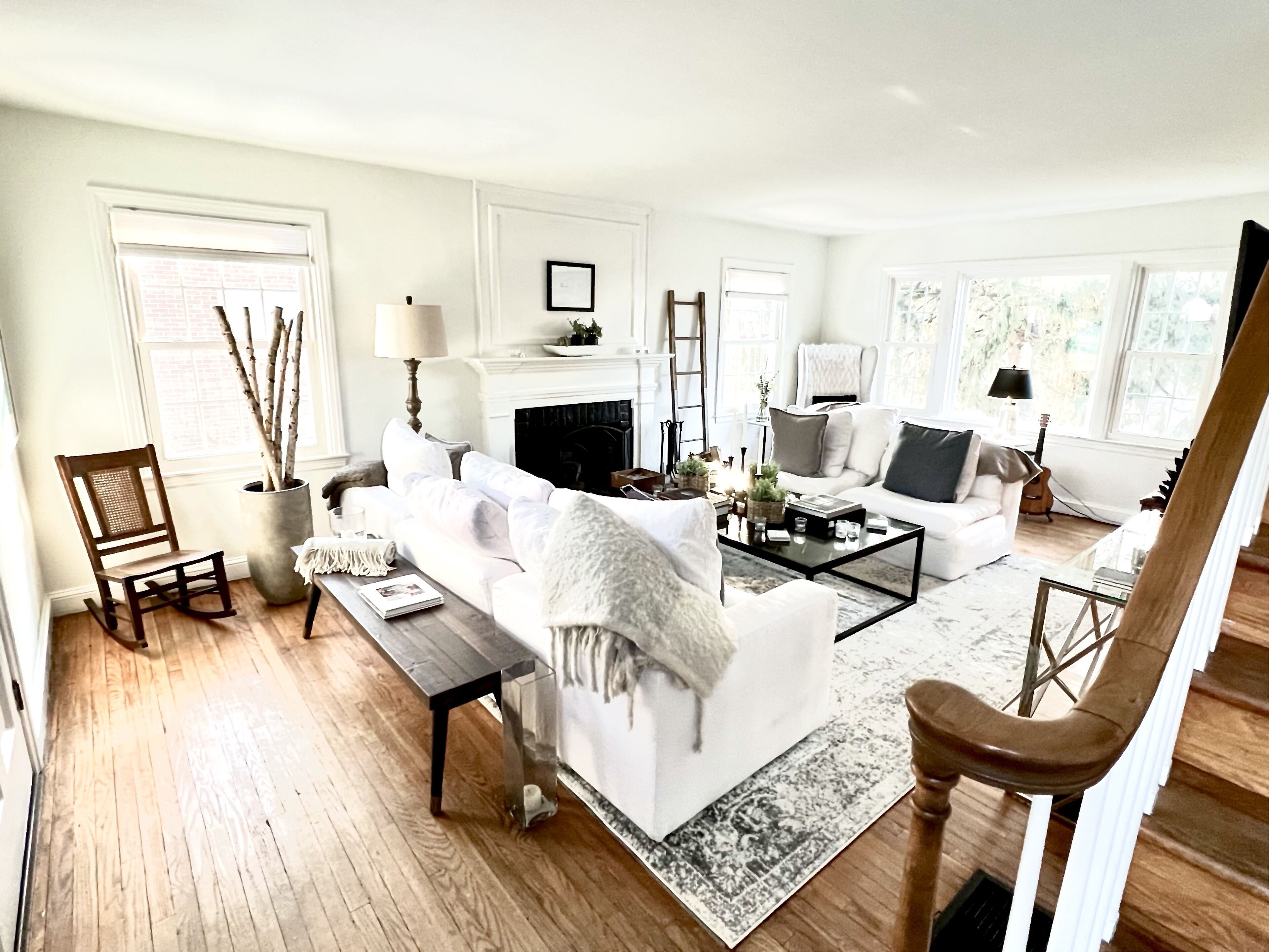 Cozy, chic, clean artist's home near downtown Lancaster, outlets, Amish country.