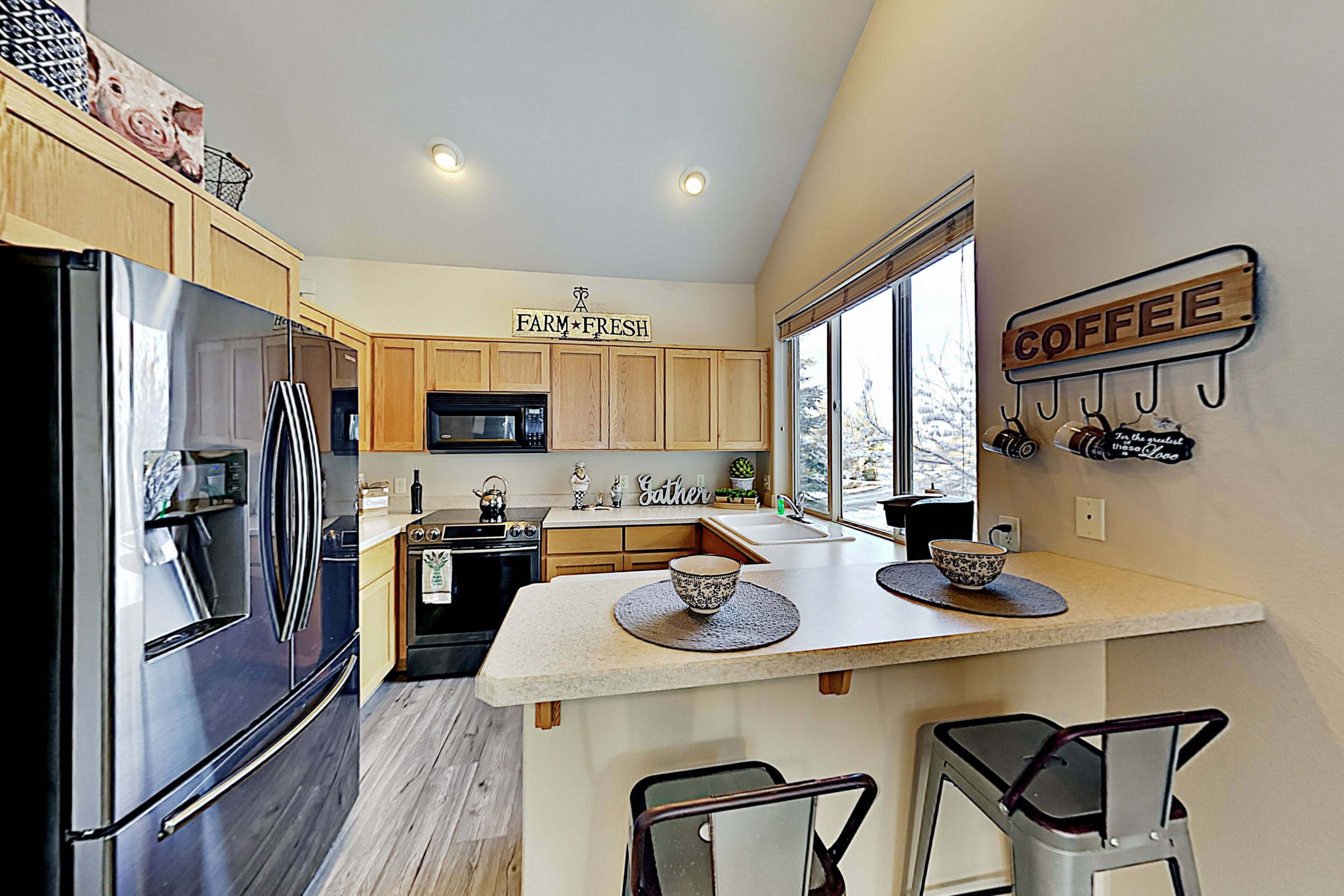 Eagle Crest Resort Gem | 3 Golf Courses, Tennis, Sports Center, Pond & Spa