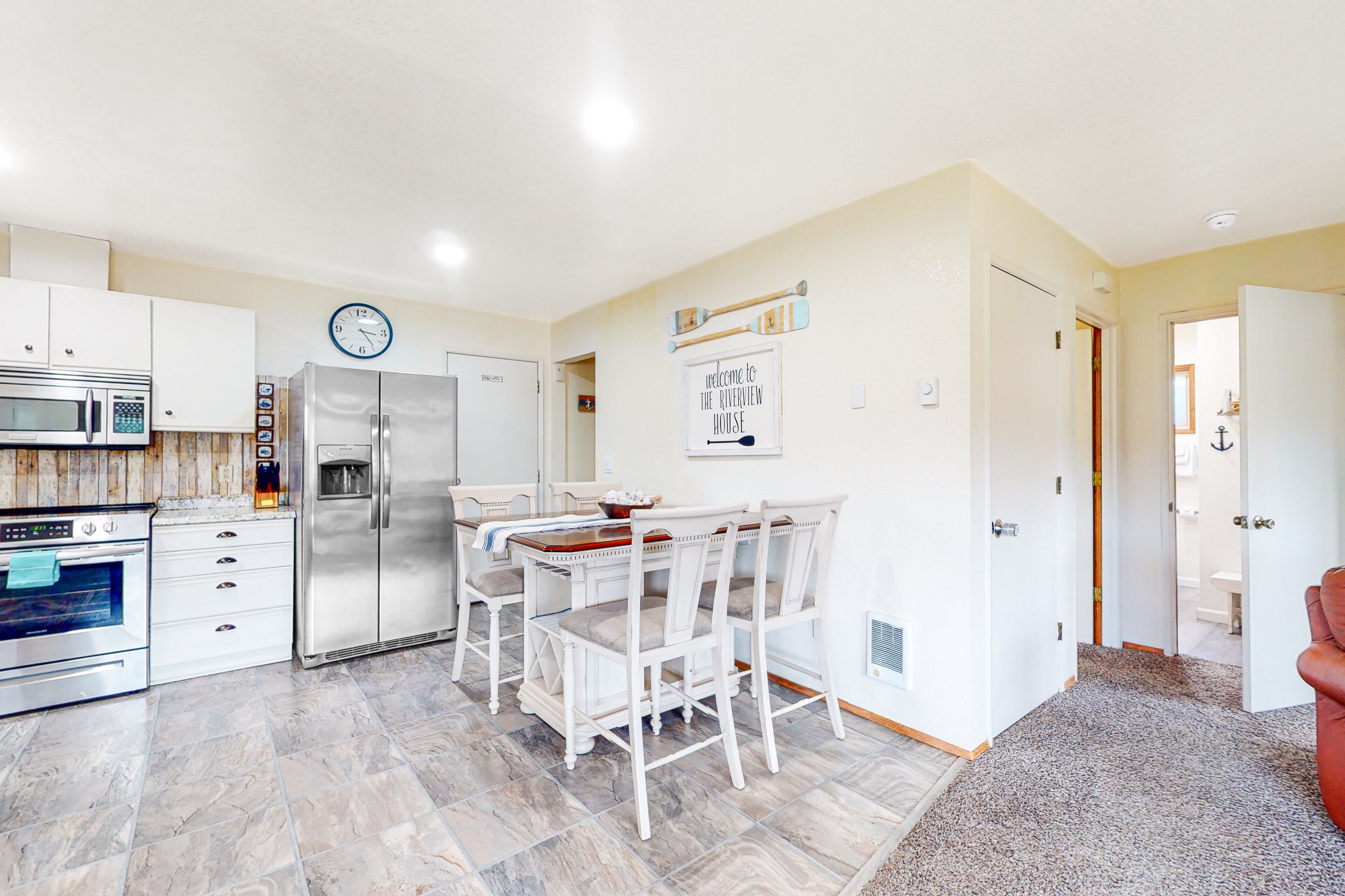 Riverview retreat with game room | walk to dining | near beach, dunes, lakes