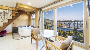 Basic Room, 1 Bedroom (A - 302 (Ocean view)) - Daebudo Geugotegamyeon Pension (Ansan)