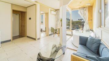 Basic Room, 1 Bedroom (B- 201 (Ocean view)) | 1 bedroom, free WiFi