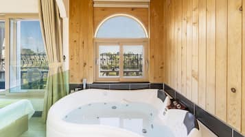 Basic Room, 1 Bedroom (A - 201 (Ocean view)) | 1 bedroom, free WiFi