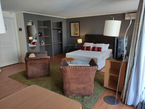 1 Schlafzimmer, Bügeleisen/Bügelbrett, kostenloses WLAN, Bettwäsche