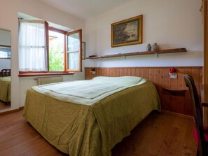 4 Schlafzimmer, Bügeleisen/Bügelbrett, Internetzugang