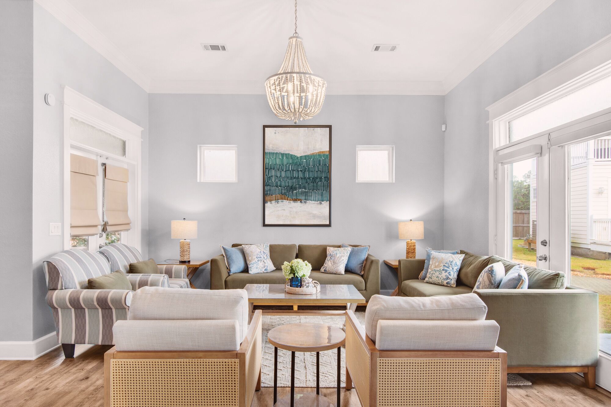 Smart TV, Netflix, Hulu y futbolito 