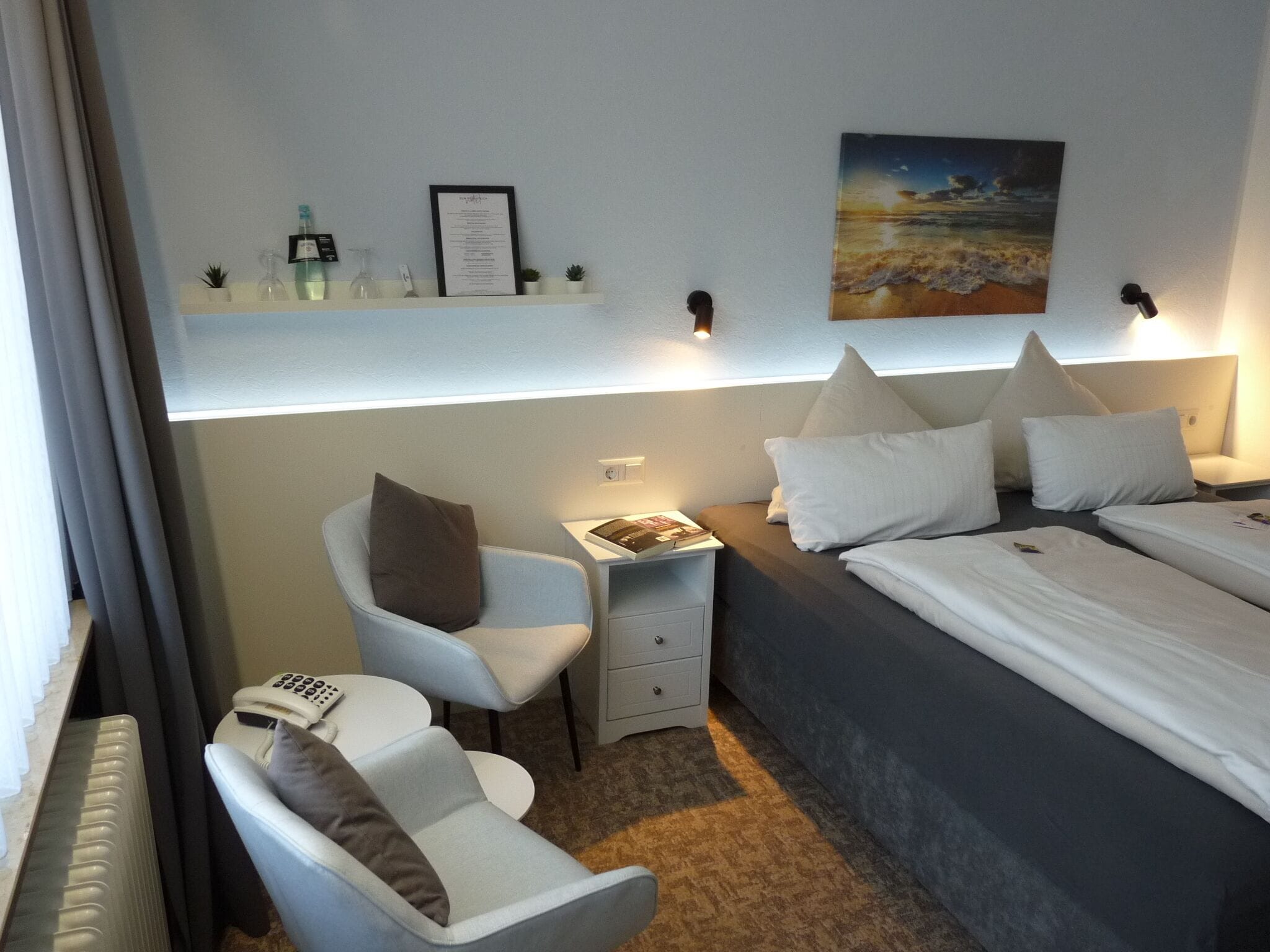 standard double room | hypo-allergenic bedding, desk, soundproofing, iron/ironing board