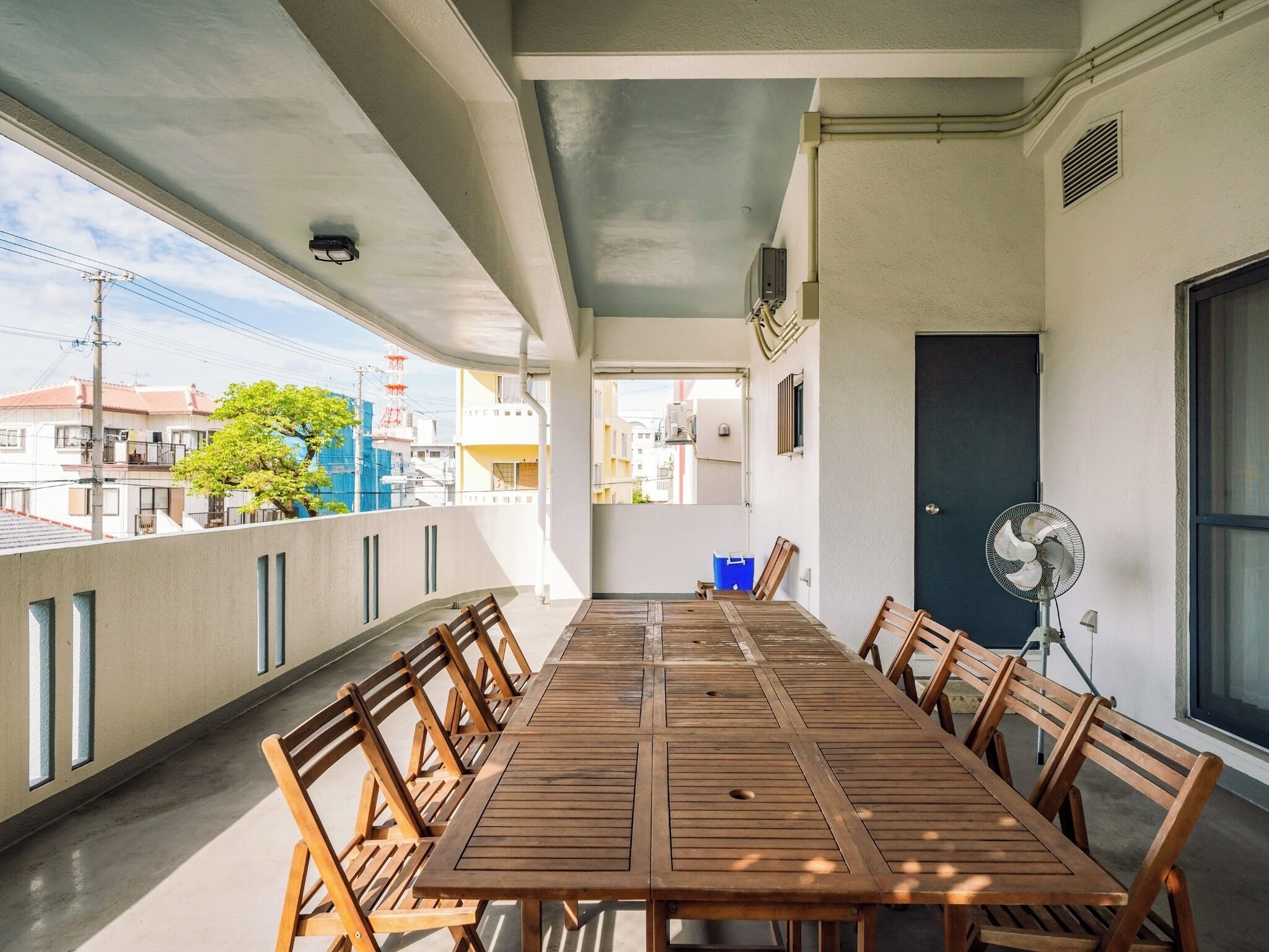 屋外ダイニングエリア