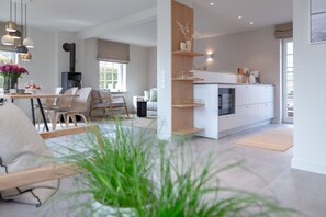 Imagen sin descripción, 3 de 75, botón