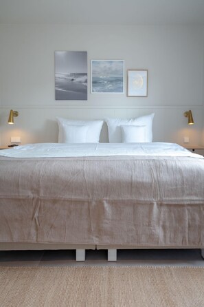 4 bedrooms, in-room safe, desk, iron/ironing board - Haus Grüne Düne - Luxurious "Haus Grüne Düne" with its own sauna oasis and lots of (Wenningstedt-Braderup (Sylt))