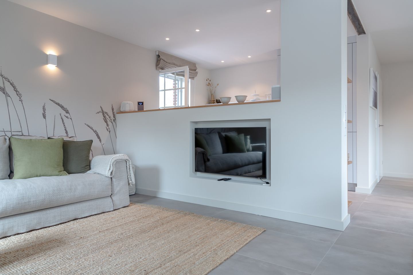 Fernseher, Kamin, Stereoanlage