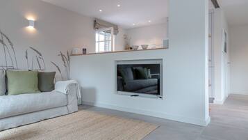 TV, peis og stereoanlegg