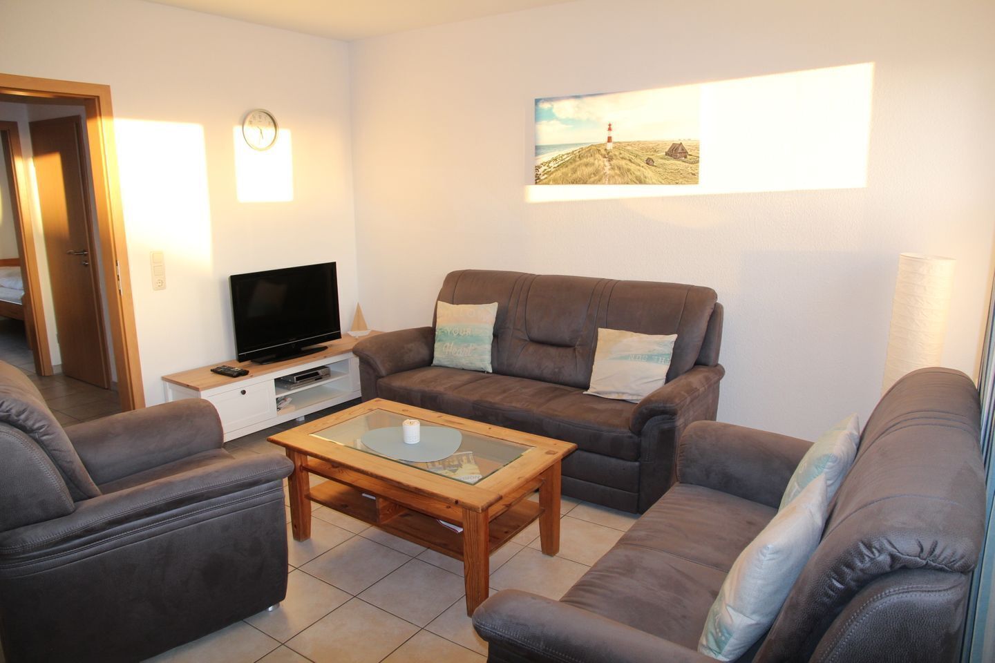 TV, DVD player, aparelho de som