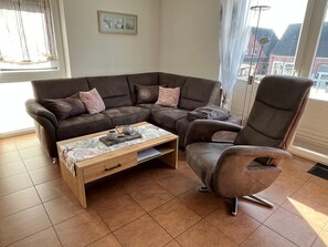 TV, DVD player, stereo