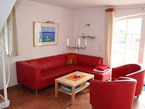 Télévision, lecteur de DVD, chaîne hi-fi