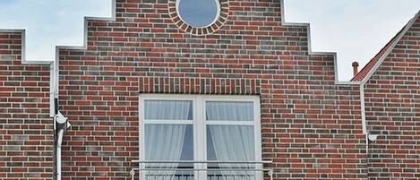 تفاصيل الفندق من الخارج