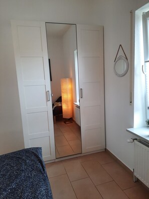 2 habitaciones, tabla de planchar con plancha y wifi 