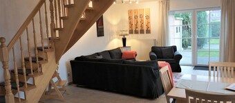 Robbeninsel - Cozy vacation home Robbeninsel with garden and close to the North Sea