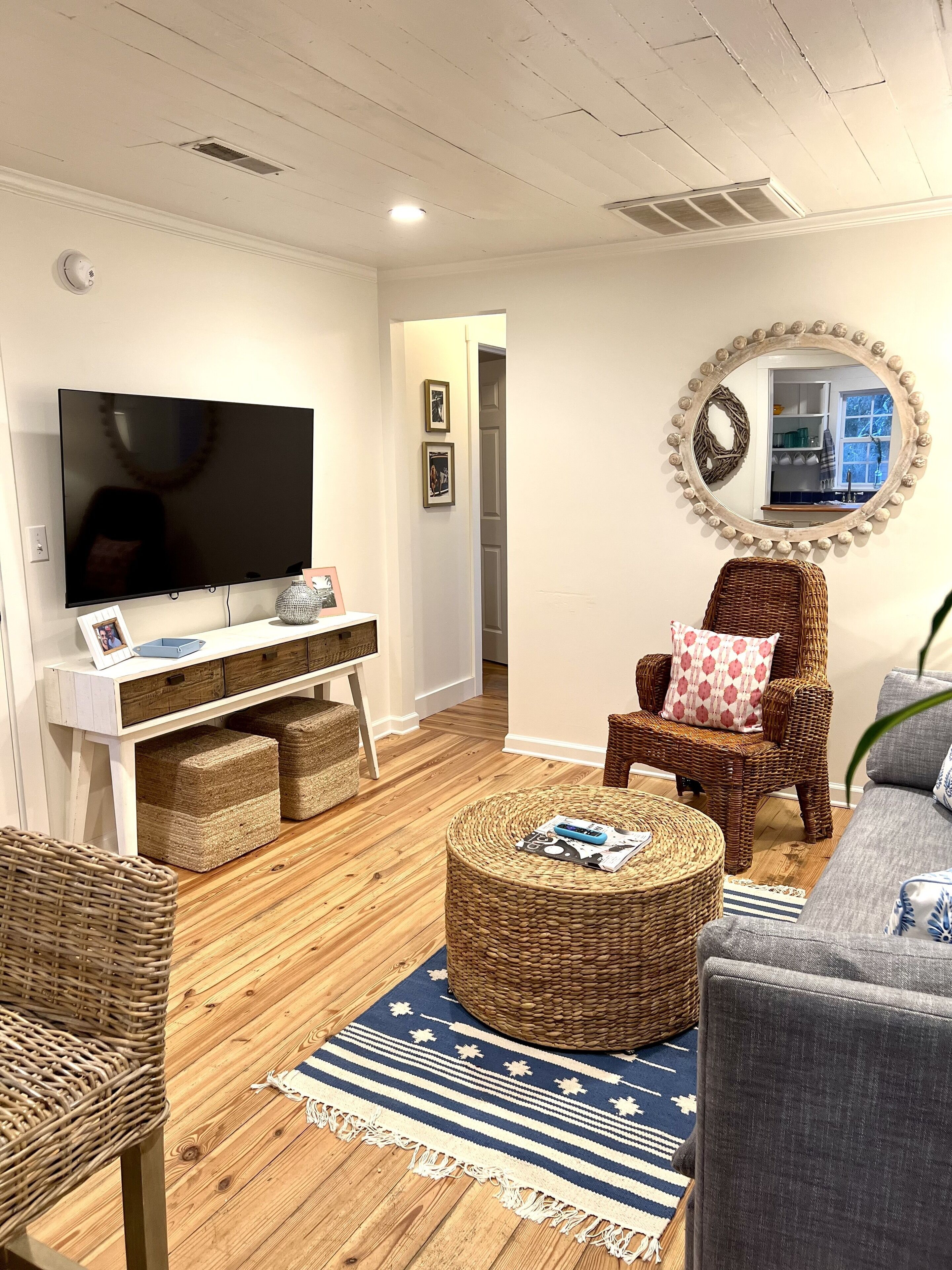 Charm, location & comfort just steps from restaurants,  shops and beach! 