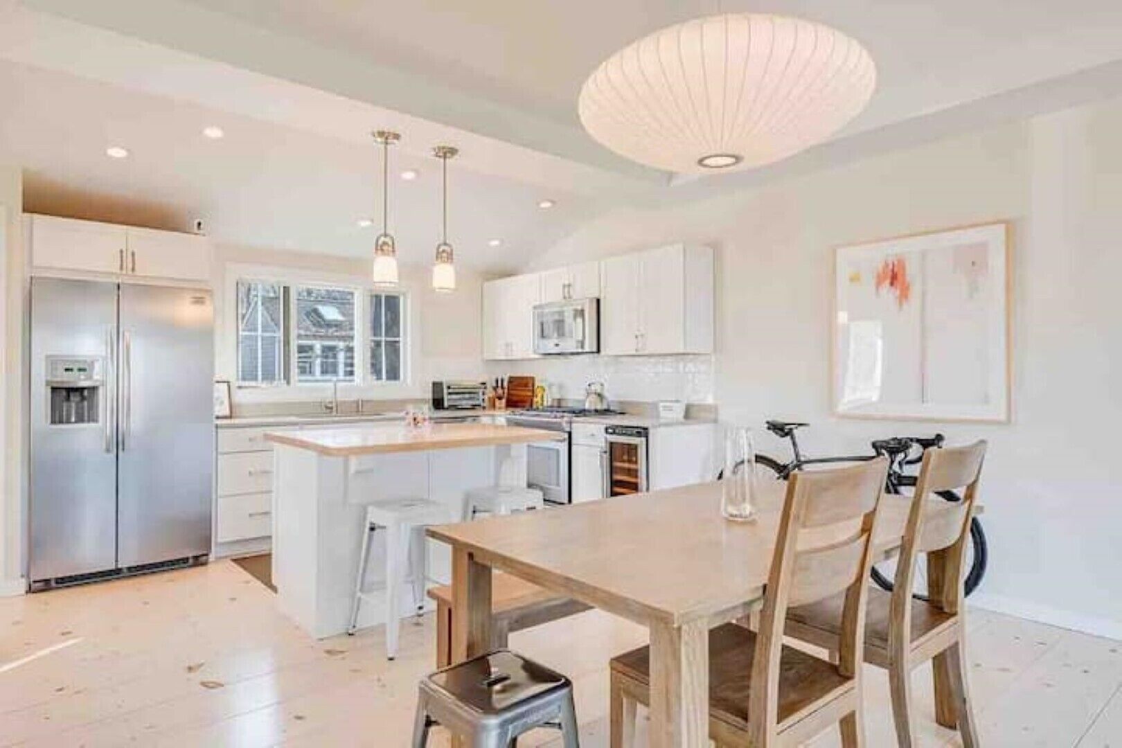 Sun filled 2-bedroom steps away from the beach