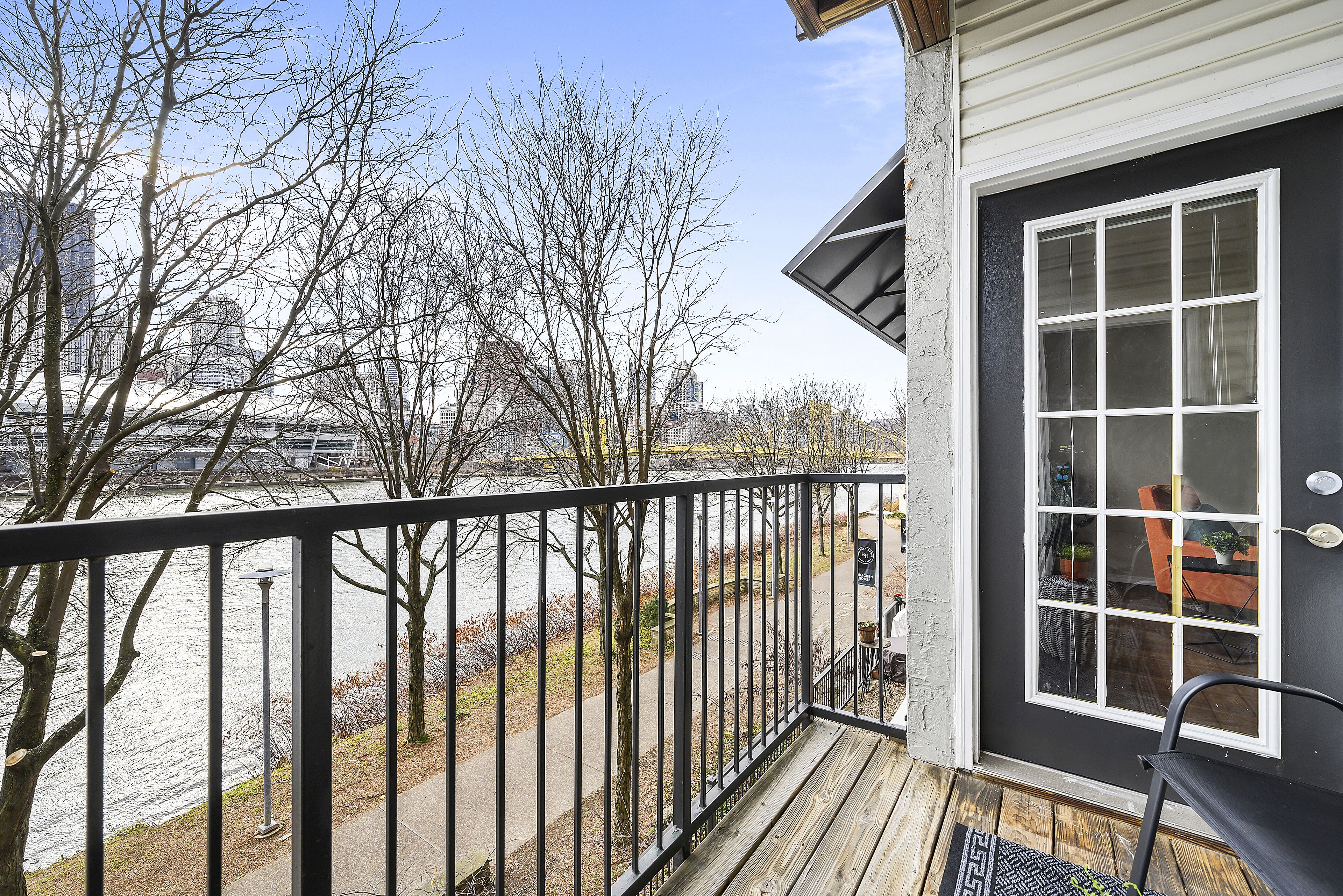 FRONTDESK Bracken House Apts North Shore Pittsburgh