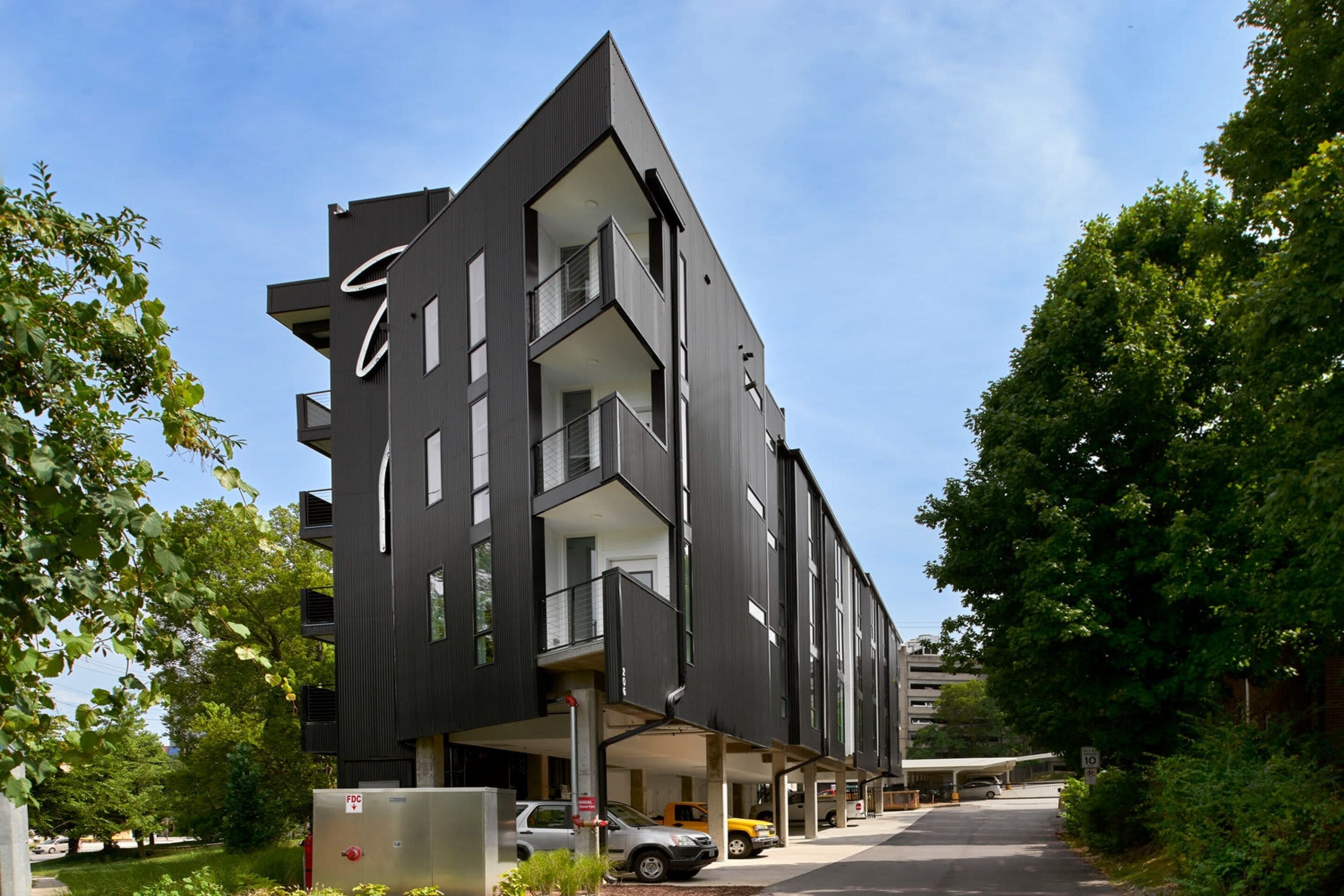 FRONTDESK Fairfax Flats West End Nashville