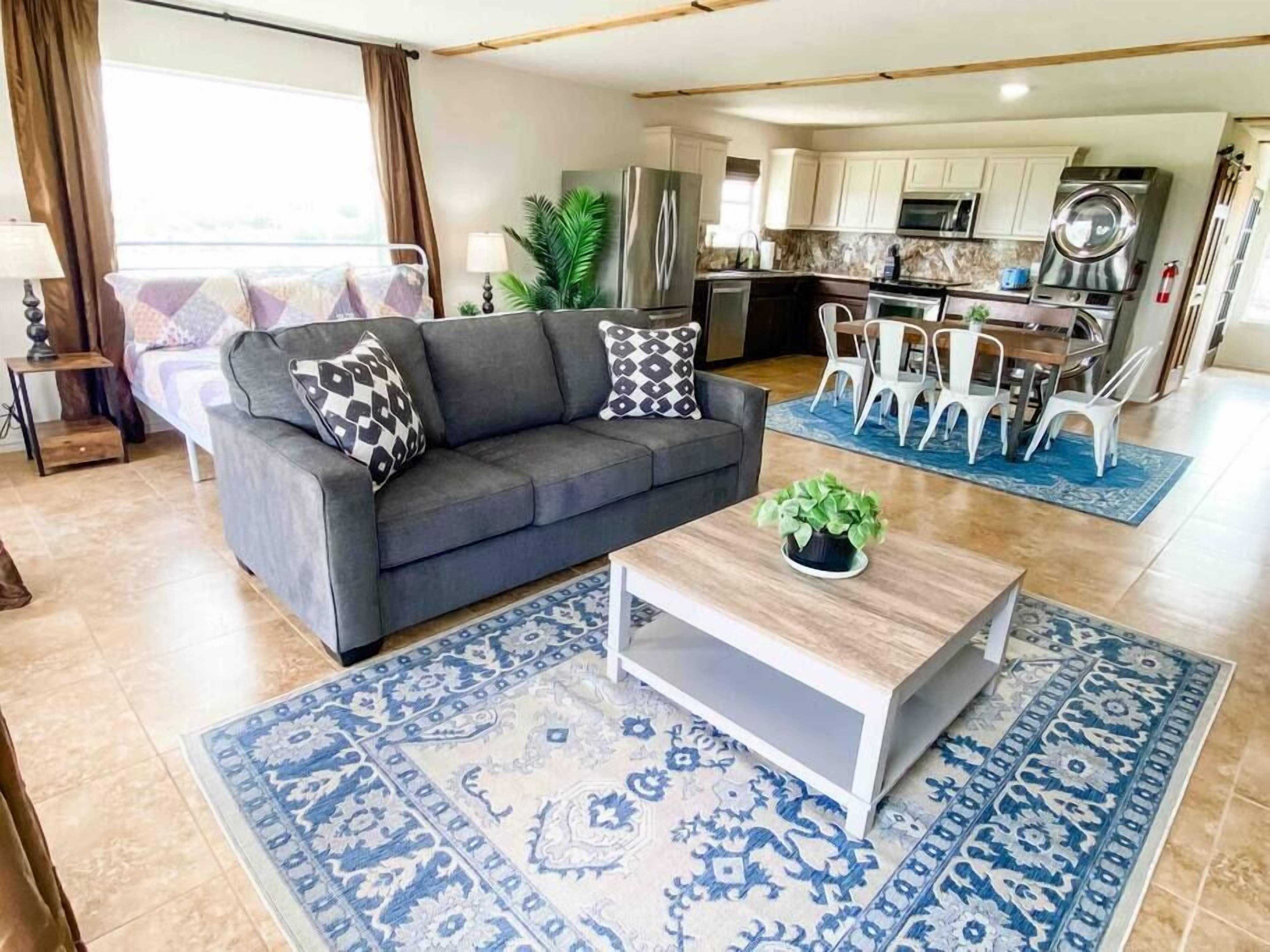 Télévision, baby-foot