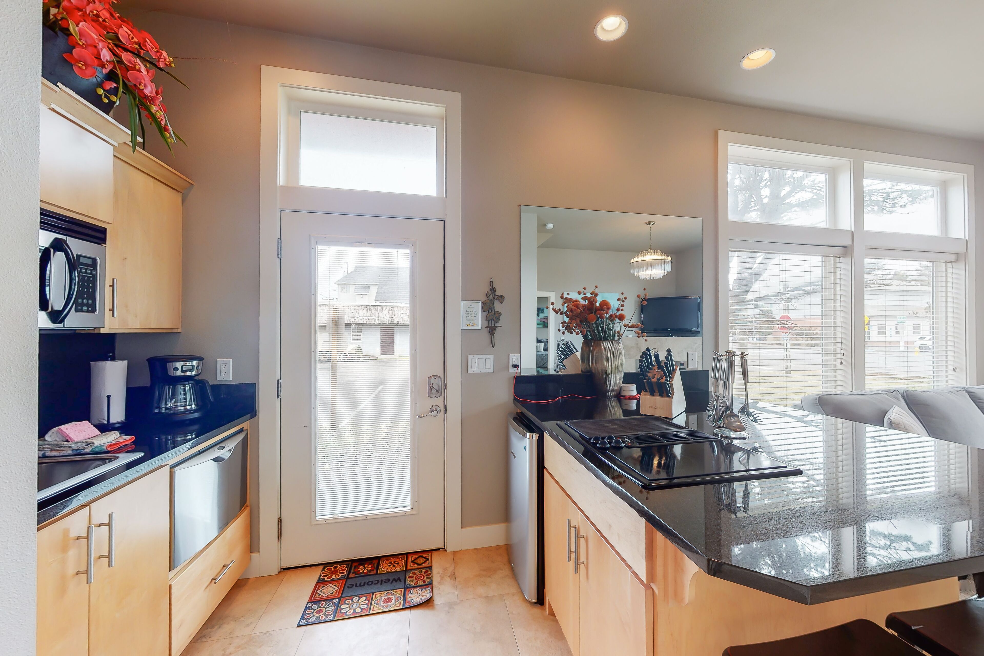 Two adjoining beachside homes with ocean-view deck - walk to dining & shops