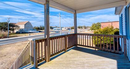 Convenient home with private washer/dryer, WiFi, central AC, and full kitchen
