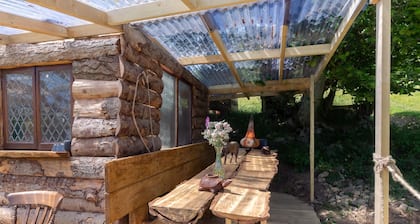 Wood Cabin & 4 Large Bell Tents - Hapus Hideaway