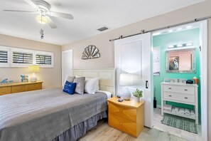 3 soverom, strykejern/-brett, reiseseng for barn og wi-fi (inkludert)