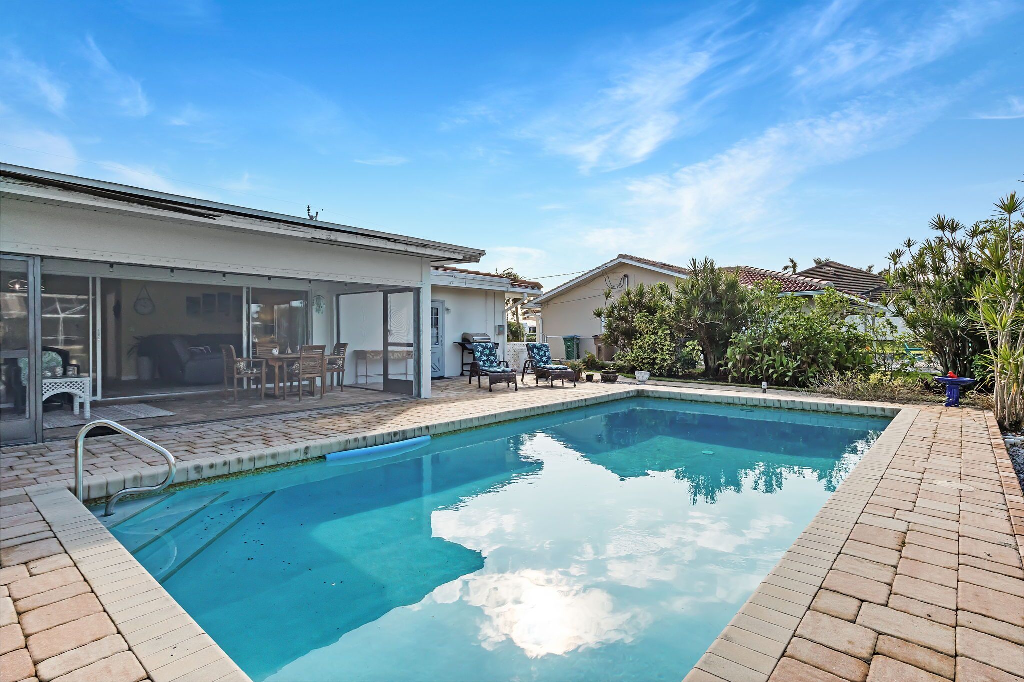 Piscine extérieure, piscine chauffée