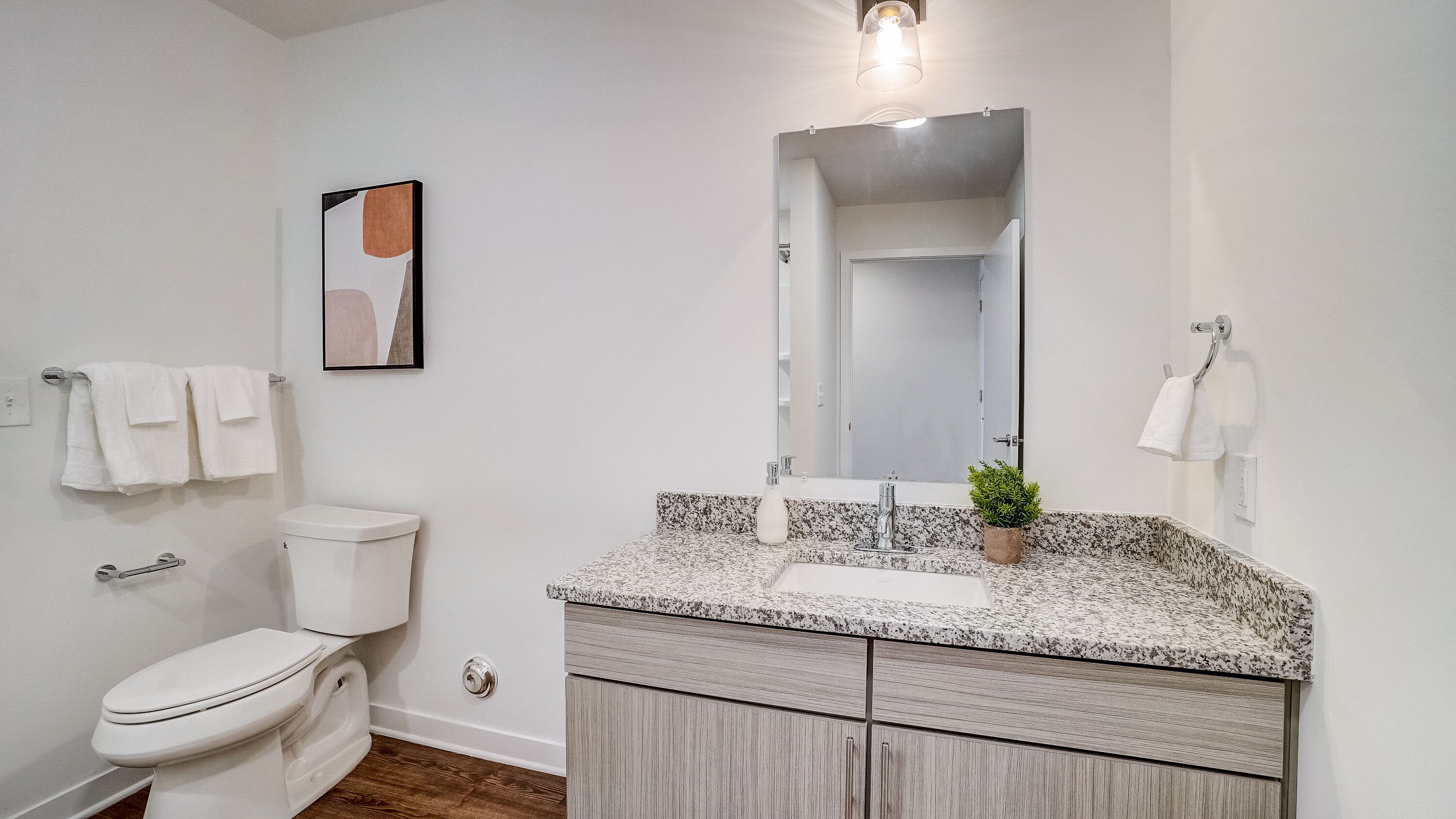 FRONTDESK Downtown Birmingham Apartments in Lakeview District