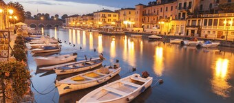 Yellow Apartment Desenzano With Smart TV