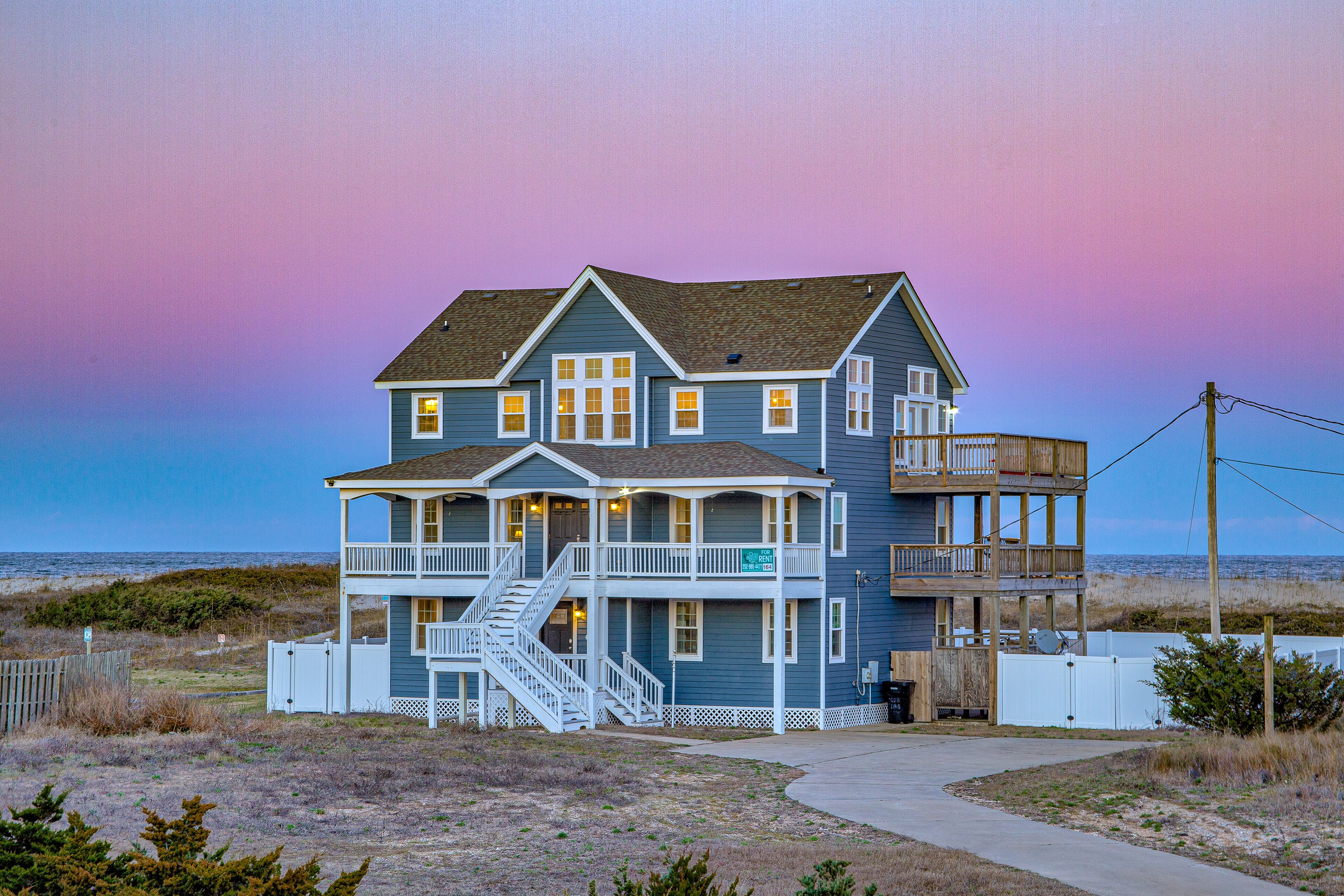 Dog-friendly oceanfront home with private outdoor pool, hot tub & central AC