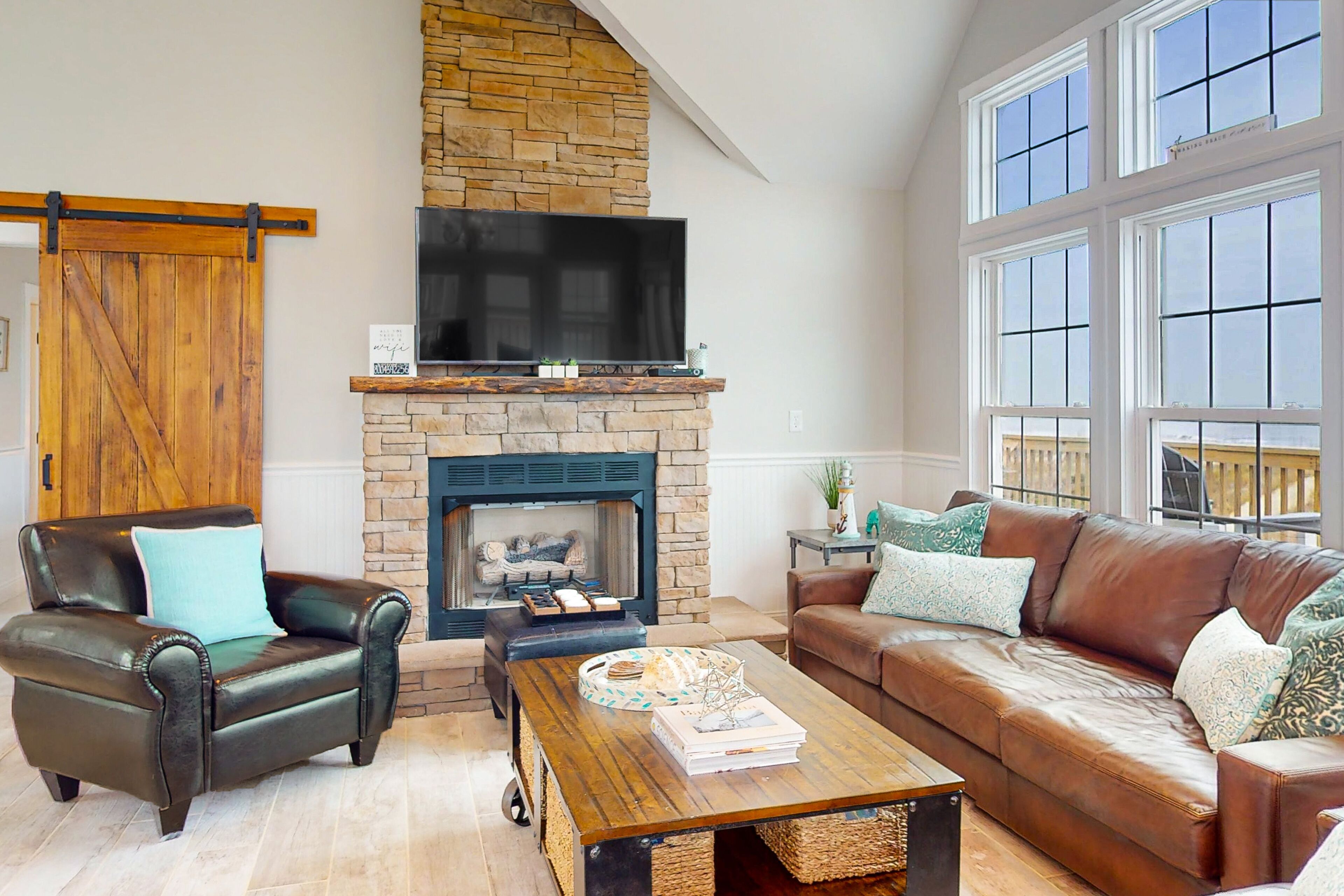 Dog-friendly oceanfront home with private outdoor pool, hot tub & central AC