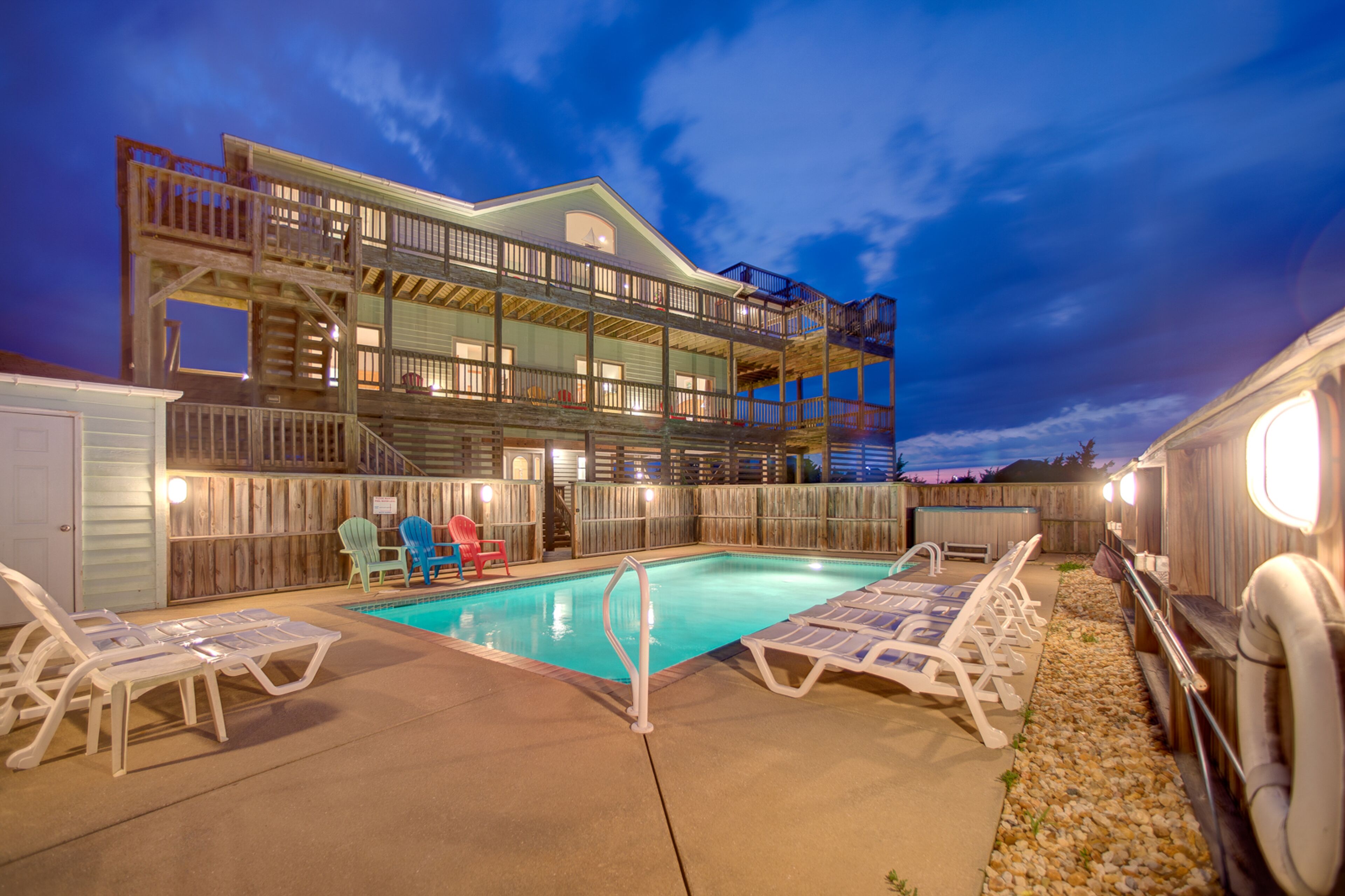 Grand dog-friendly home w/sound views, private hot tub, heated pool, gas grill