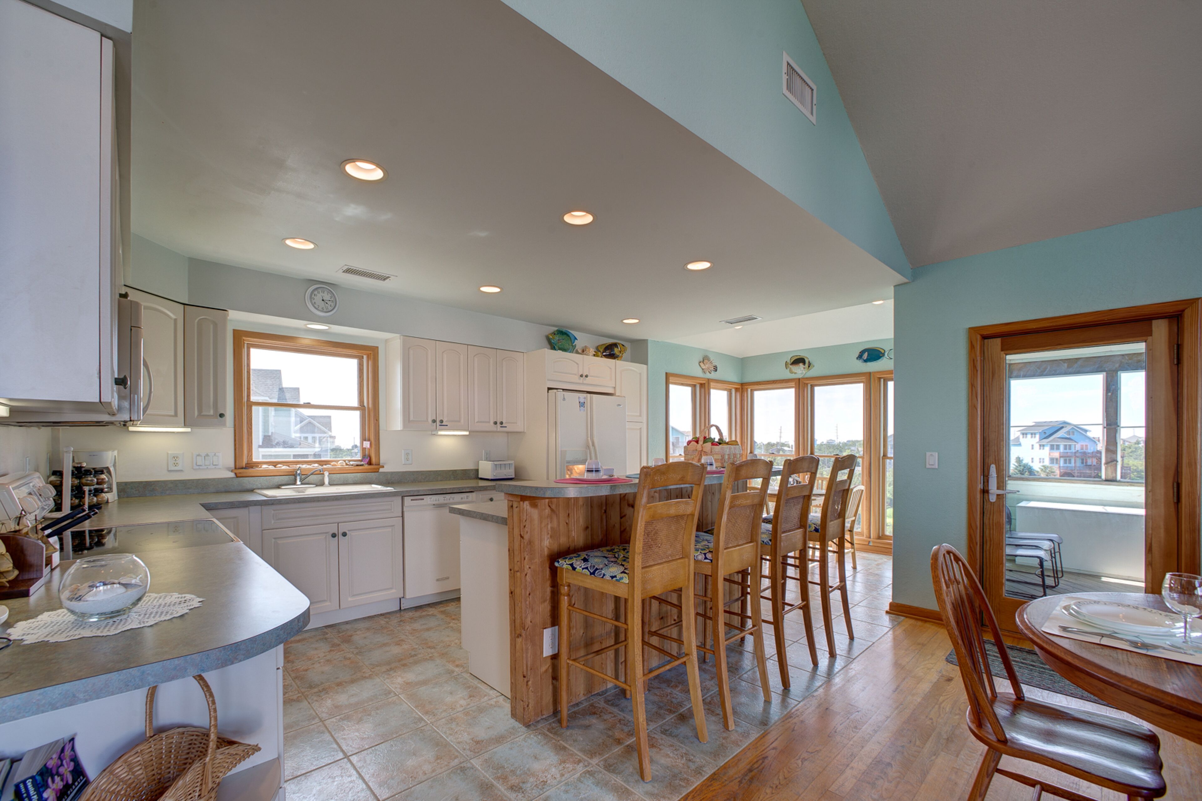 Grand dog-friendly home w/sound views, private hot tub, heated pool, gas grill