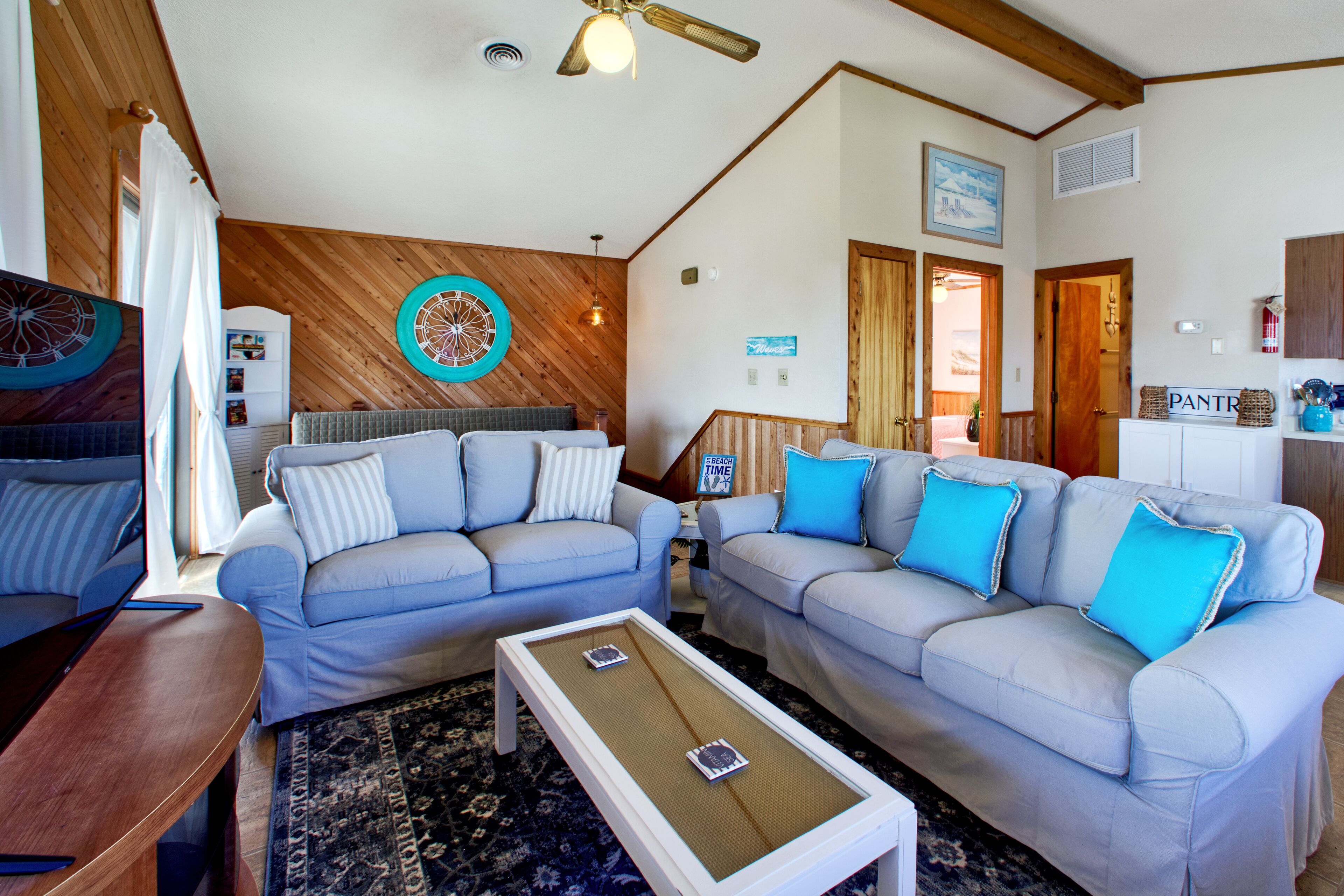 Comfortable & convenient home between beach & sound with pool, balconies & AC