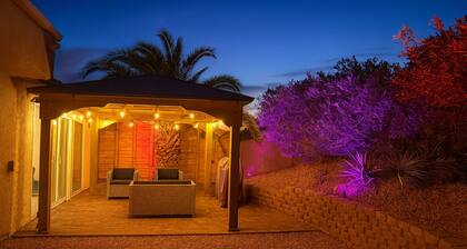 Wknd@Bernie's Private Villa includes enclosed Hot Tub room for Romantic Getaway!