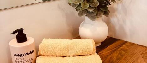 صابون، شامبو